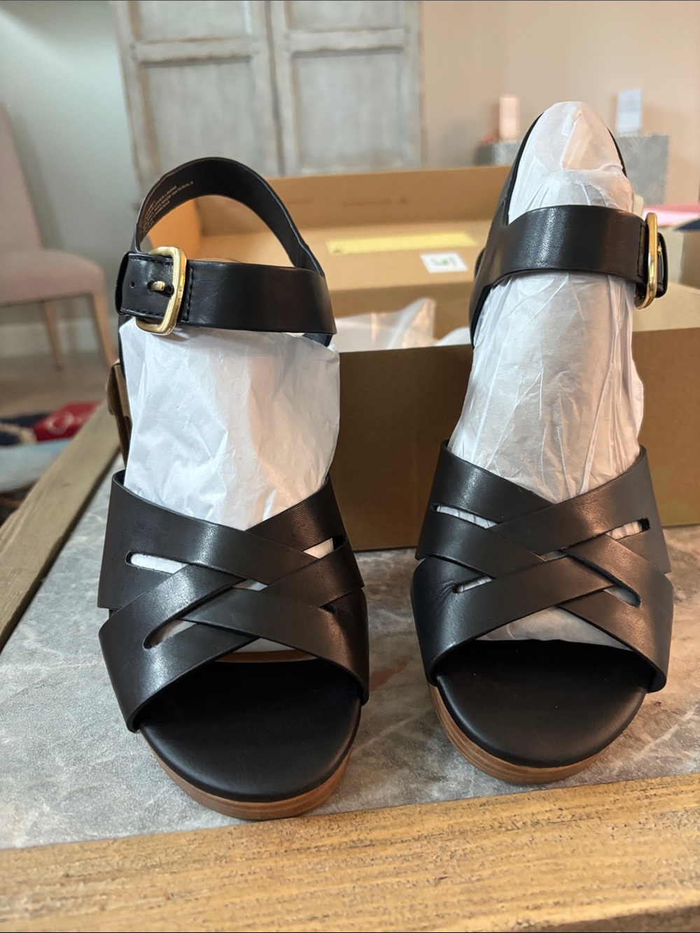 Sofft Black Leather Crisscross Buckle Sandals
